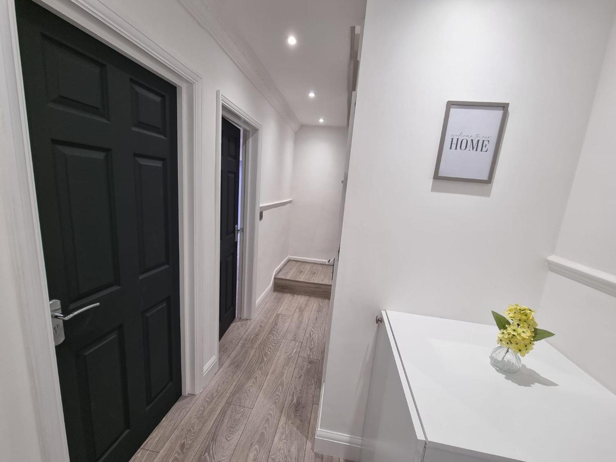 Holiday home Modern 2 Bedroom House In Greater London - Private Garden, Free Wifi And Parking Dagenham