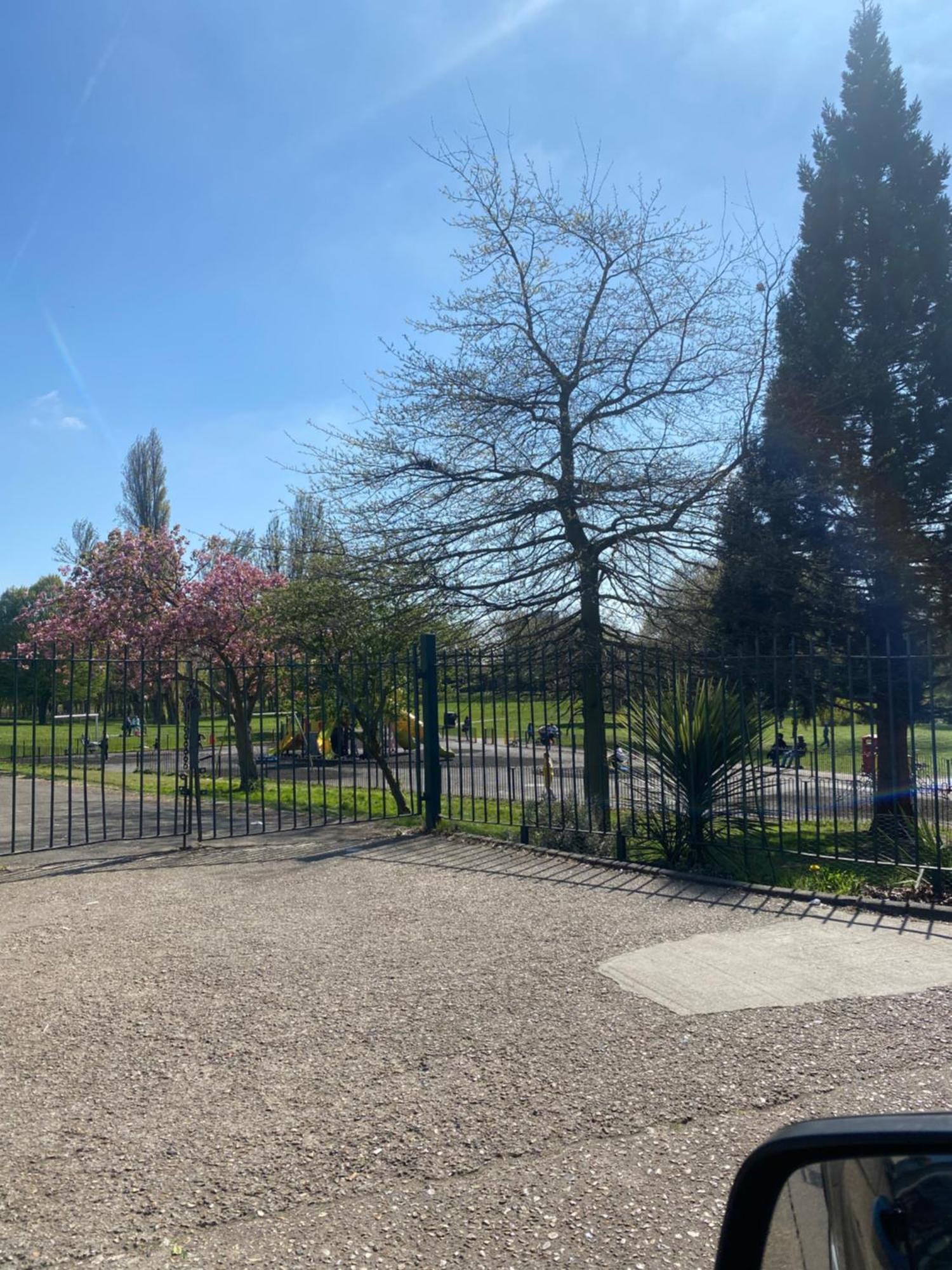 Modern 2 Bedroom House In Greater London - Private Garden, Free Wifi And Parking * Dagenham